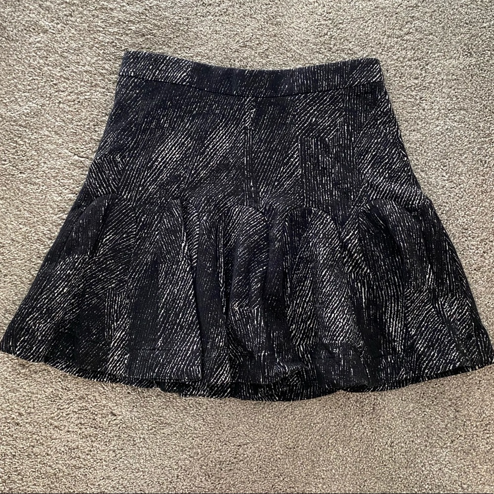 NWT Banana Republic Black unique pleat mini skirt